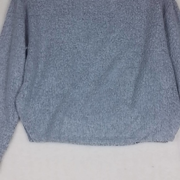 Abound Mock‎ Neck Cropped Sweater Size X Small in Gray and White - Picture 4 of 11